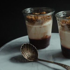 Strawberry & Praline Granola Pot
